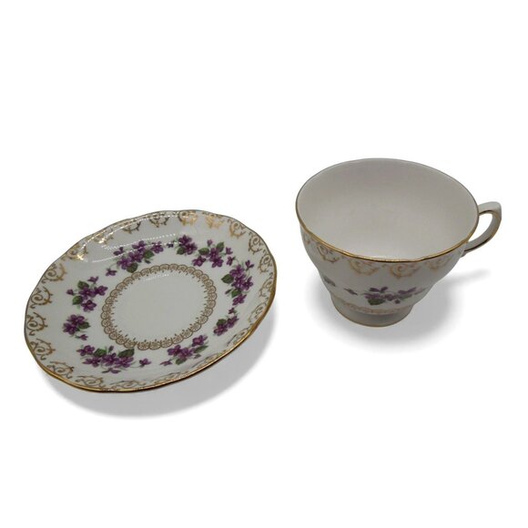 COLCLOUGH Teacup and Saucer Set Violet Pattern with Gold Trim England Vintage - Picture 6 of 11